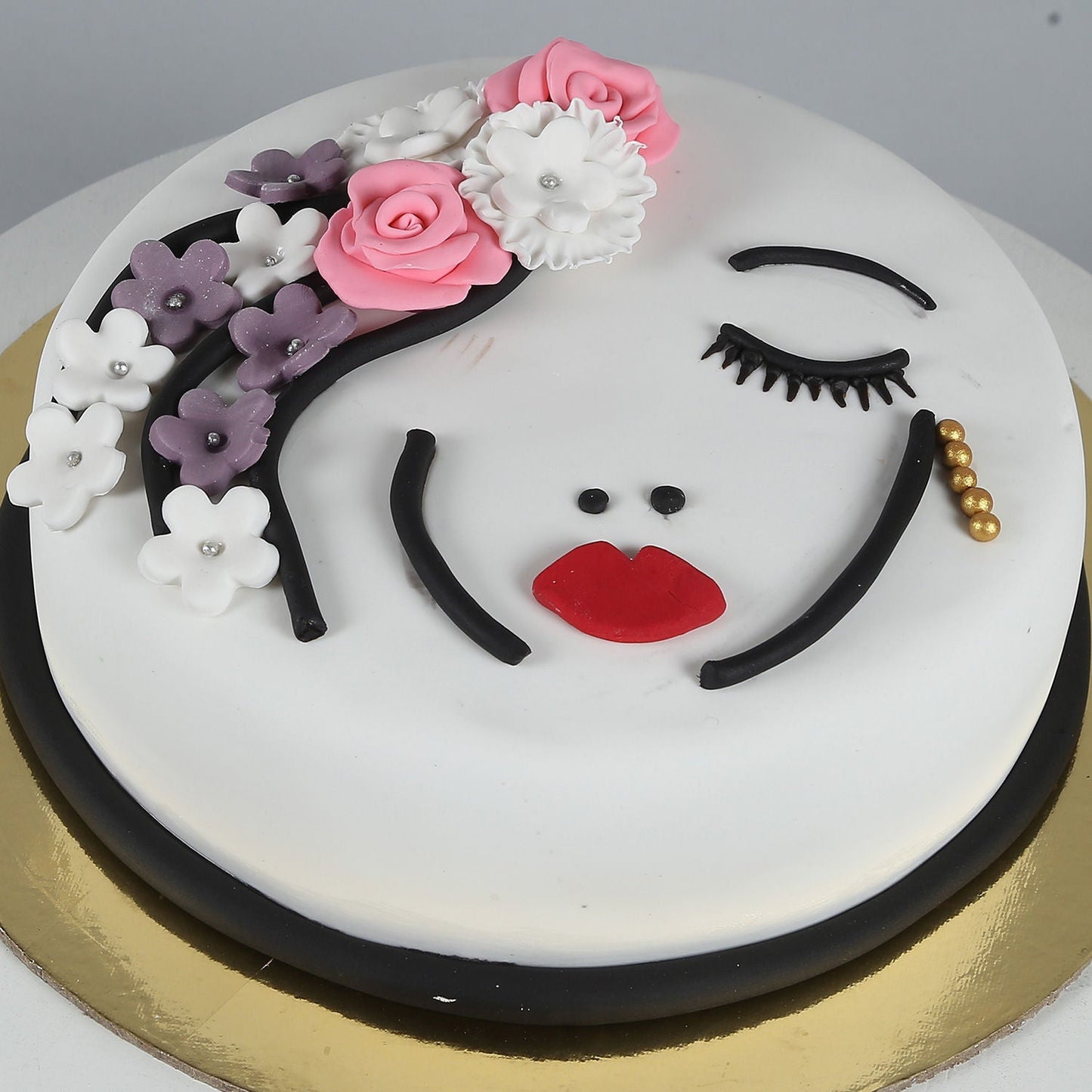 Beautiful Lady Truffle Cake