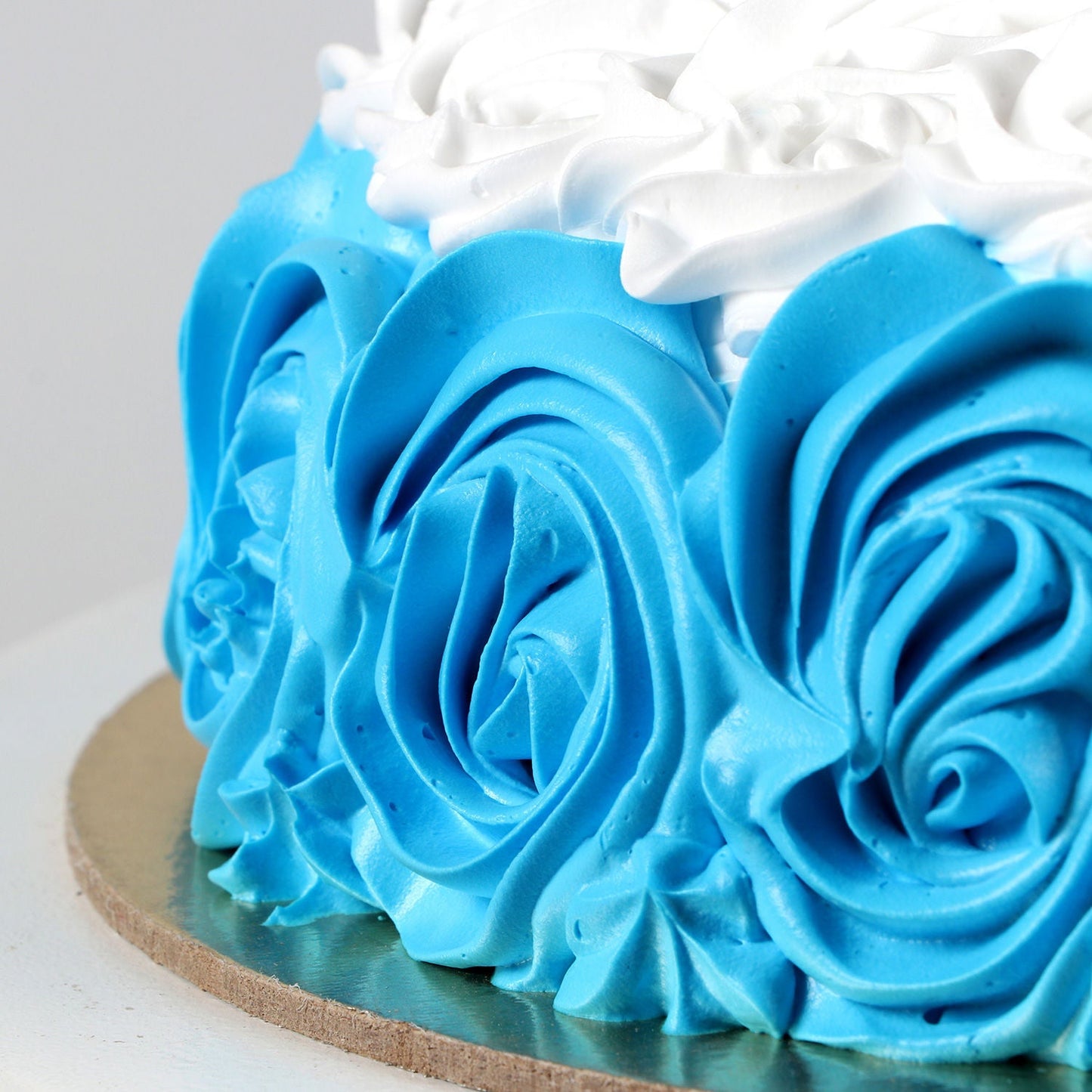Blue White Roses Designer Chocolate Cake