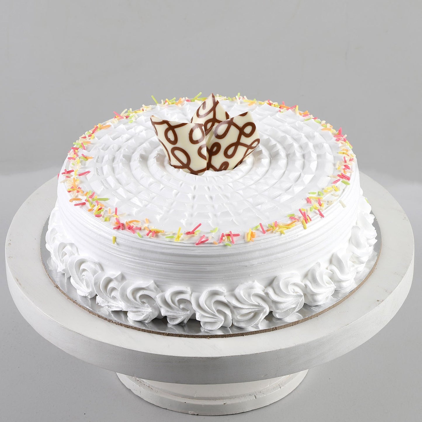 Vanilla Twist Cake